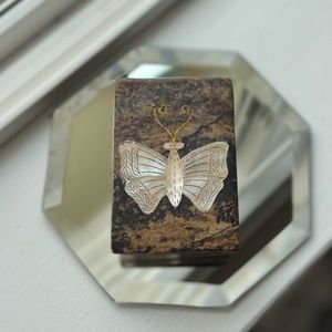 VTG Marble Stone mother of pearl butterfly Inlay Trinket Rectangular Shape Box